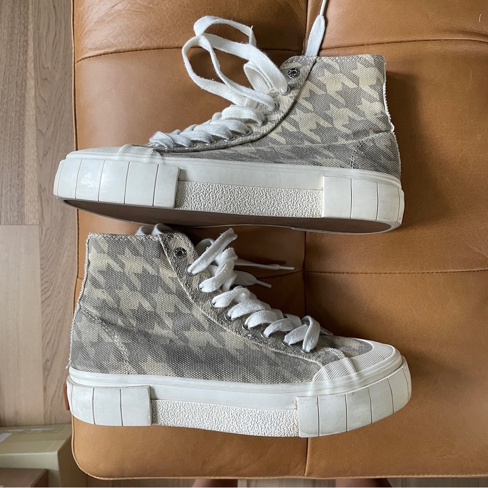 Good News Palm Dogstooth Sneakers - Picture 3 of 8